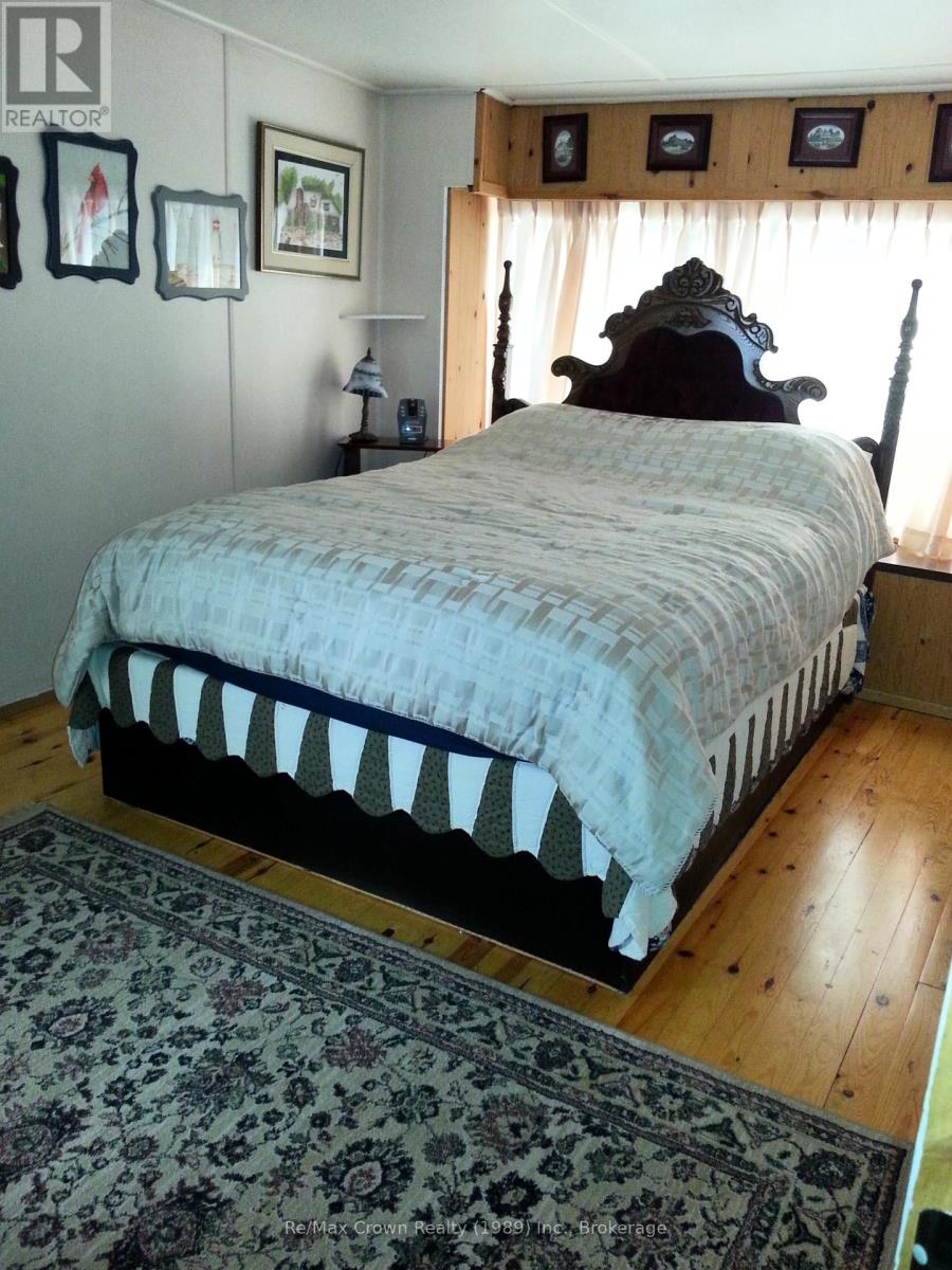 85/84 Wilson Lake Road, Parry Sound Remote Area, Ontario  P0H 1Y0 - Photo 38 - X12444852