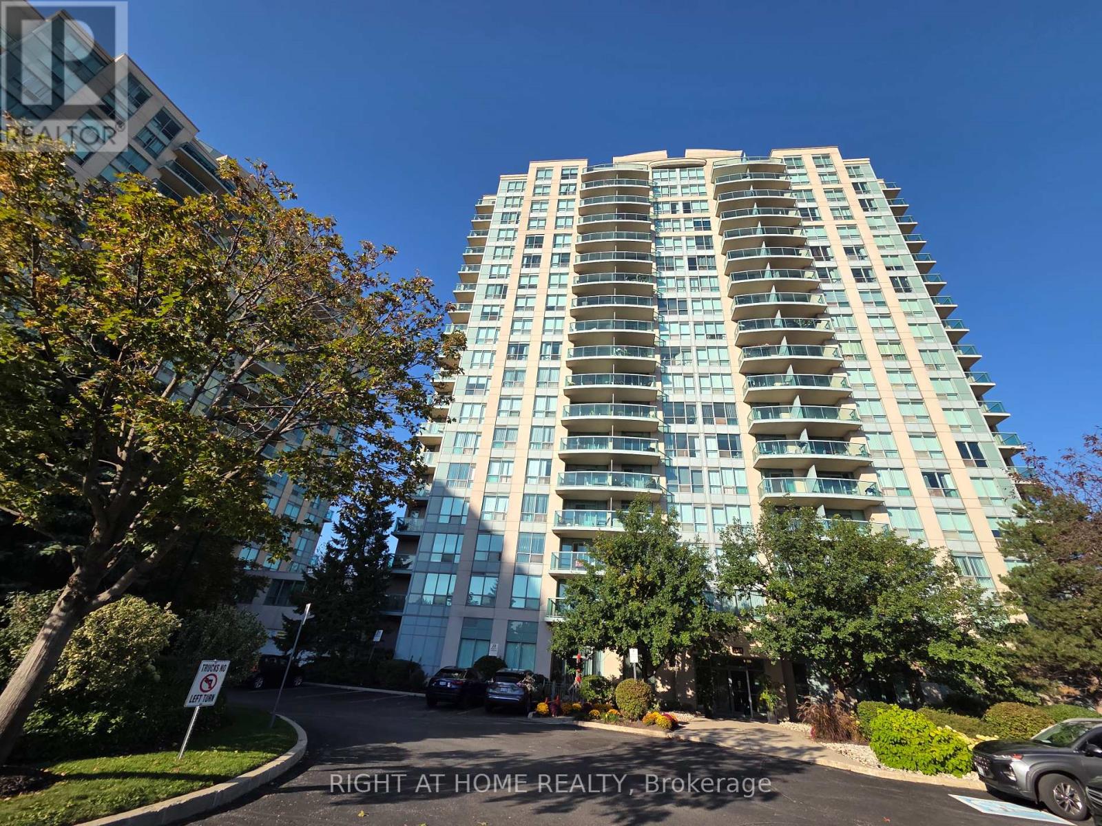 1406 - 2545 ERIN CENTRE BOULEVARD, Mississauga, Ontario