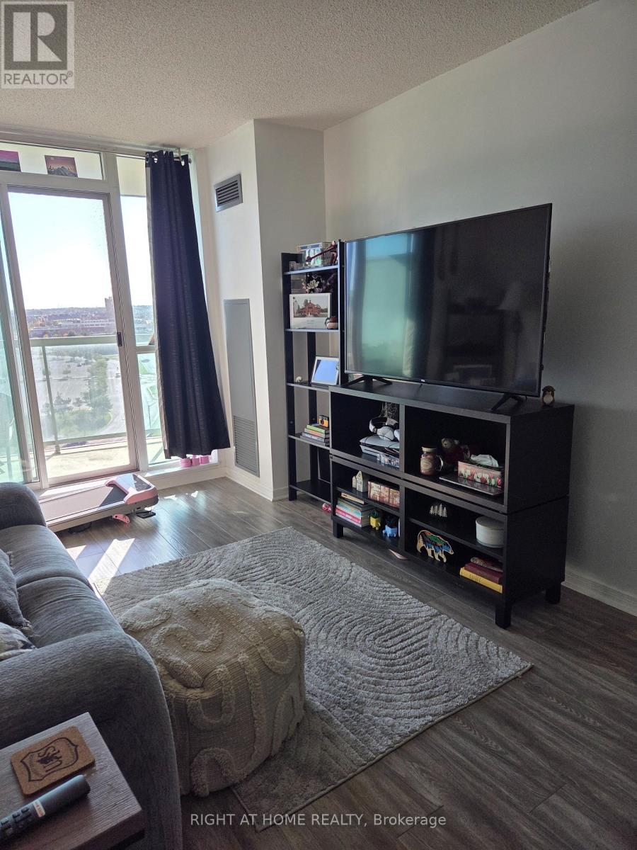 1406 - 2545 Erin Centre Boulevard, Mississauga, Ontario  L5M 6Z9 - Photo 11 - W12444837