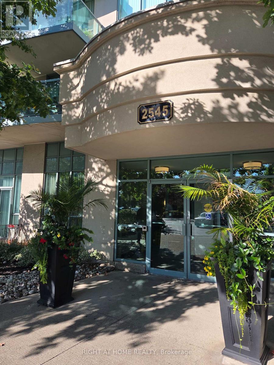 1406 - 2545 Erin Centre Boulevard, Mississauga, Ontario  L5M 6Z9 - Photo 4 - W12444837