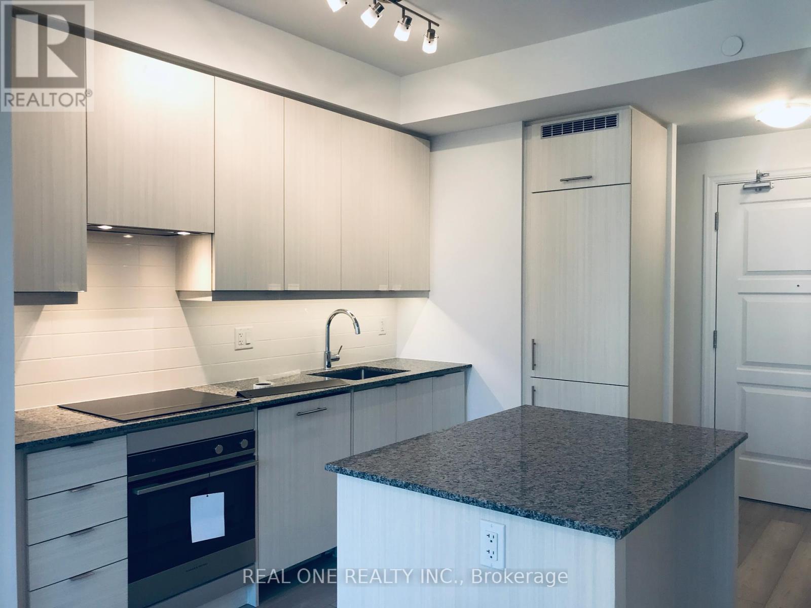 1010 - 36 Elm Drive W, Mississauga, Ontario  L5B 0N3 - Photo 11 - W12444838
