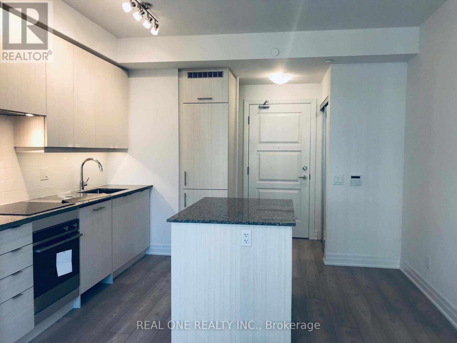 1010 - 36 Elm Drive W, Mississauga, Ontario  L5B 0N3 - Photo 9 - W12444838