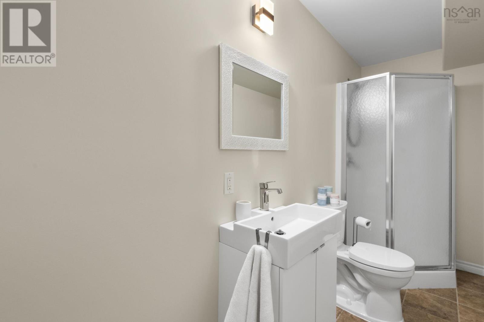 56 Fleetview Drive, Halifax, Nova Scotia  B3M 4W2 - Photo 30 - 202525026