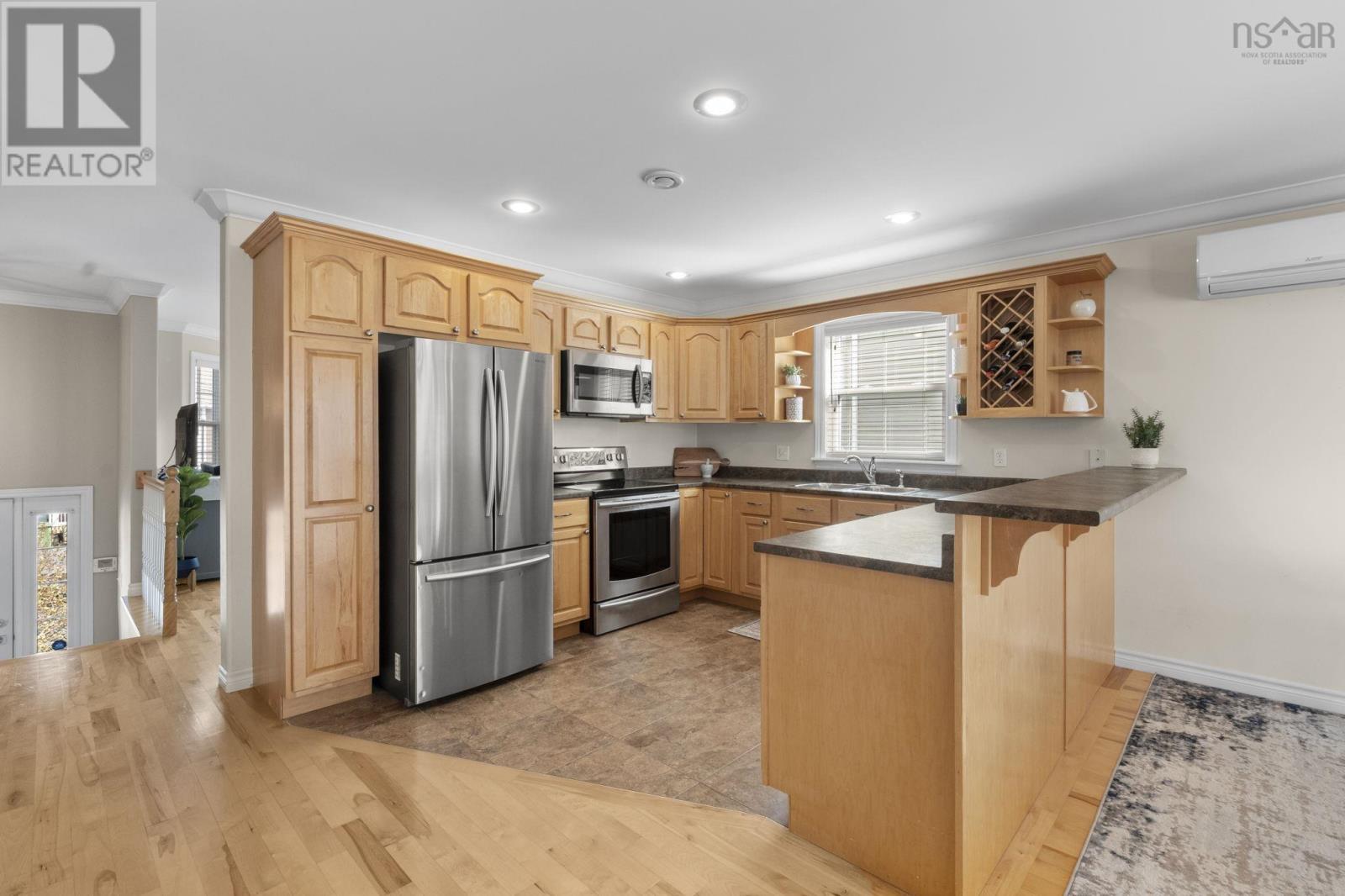 56 Fleetview Drive, Halifax, Nova Scotia  B3M 4W2 - Photo 9 - 202525026