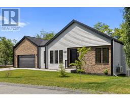 155 Carnoustie Drive, Hammonds Plains, Ca