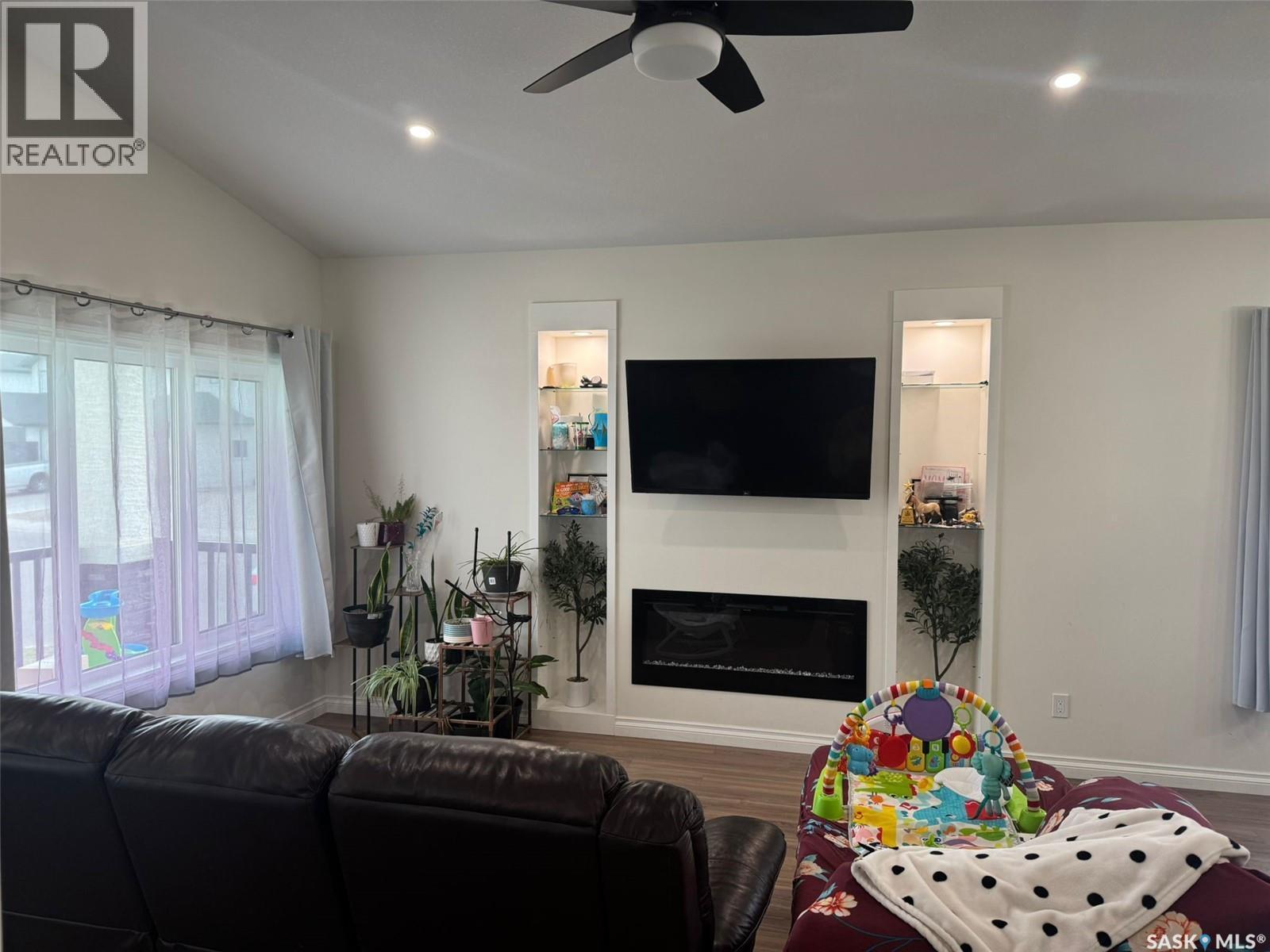 5400 E Boyer Bay, Regina, Saskatchewan  S4V 3P2 - Photo 6 - SK020099