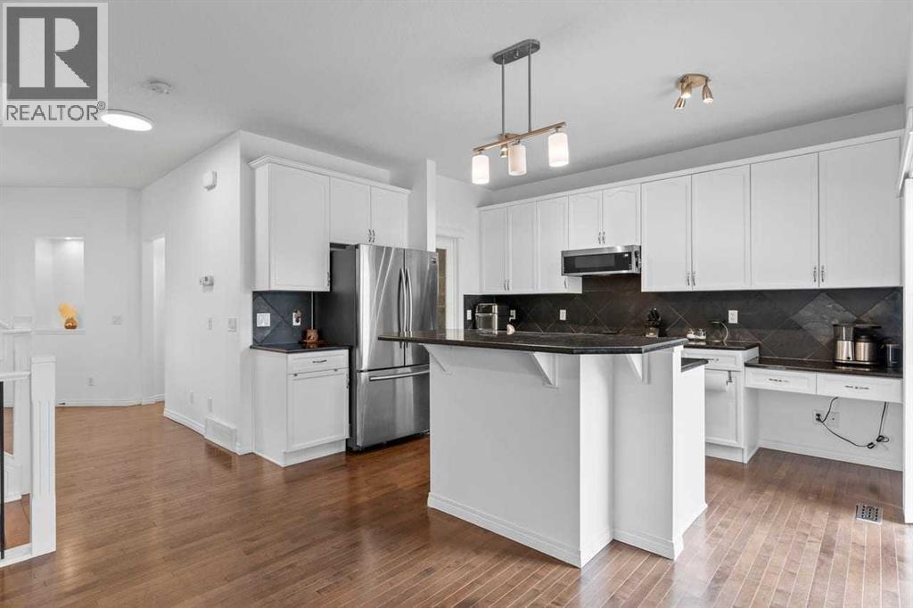 381 Kincora Glen Rise Nw, Calgary, Alberta  T3R 0B5 - Photo 5 - A2259641