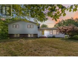 1097 Bog Road, Falmouth, Ca