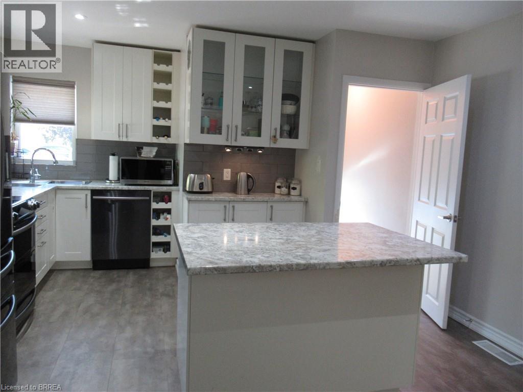26 Terrance Drive, Brantford, Ontario  N3R 3G1 - Photo 5 - 40775950