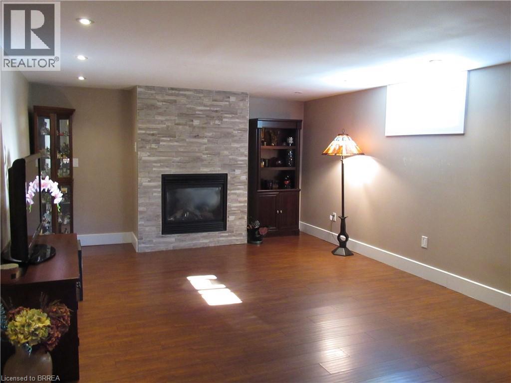 26 Terrance Drive, Brantford, Ontario  N3R 3G1 - Photo 19 - 40775950