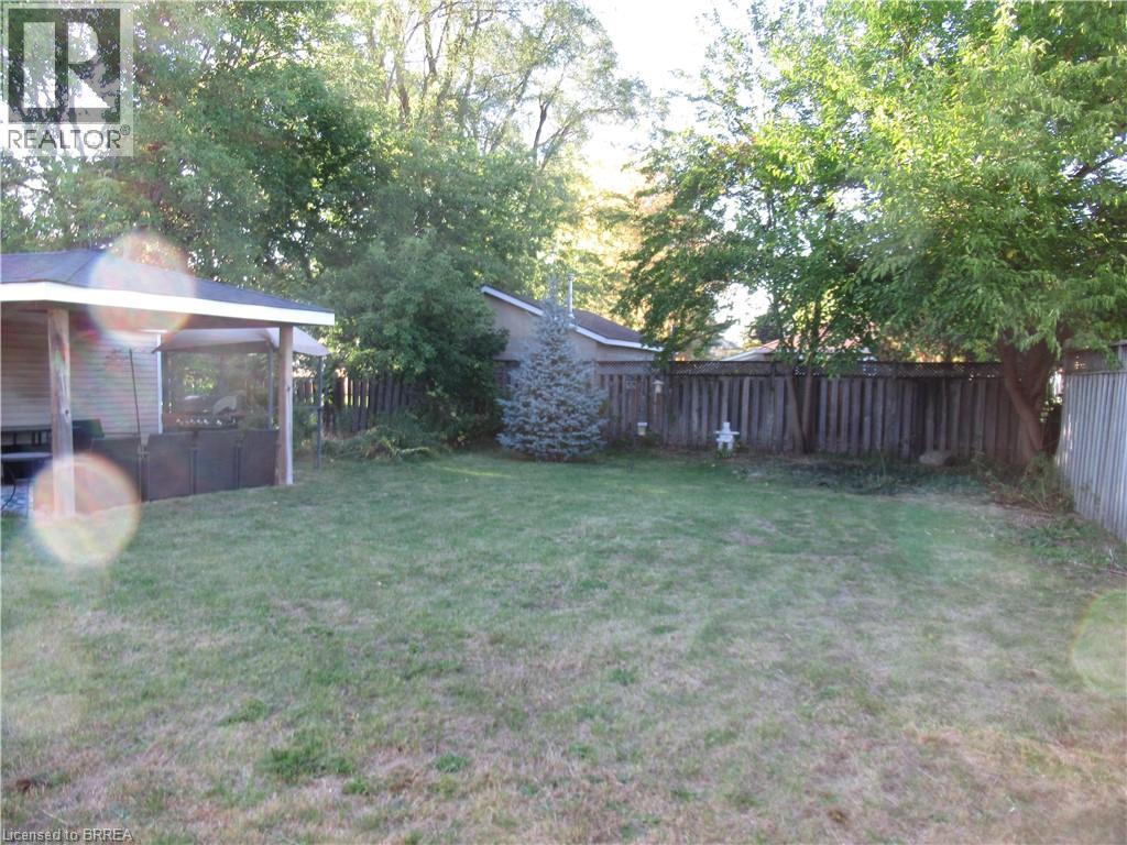 26 Terrance Drive, Brantford, Ontario  N3R 3G1 - Photo 33 - 40775950