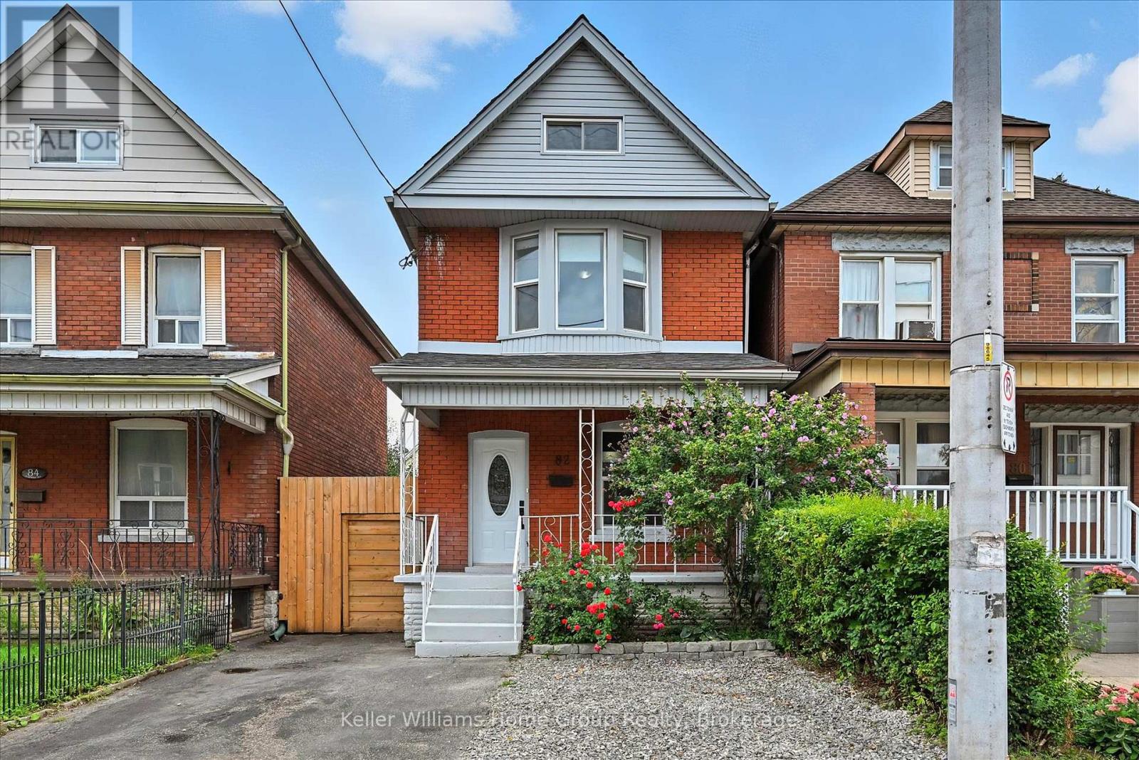 82 ROSEMONT AVENUE, Hamilton, Ontario