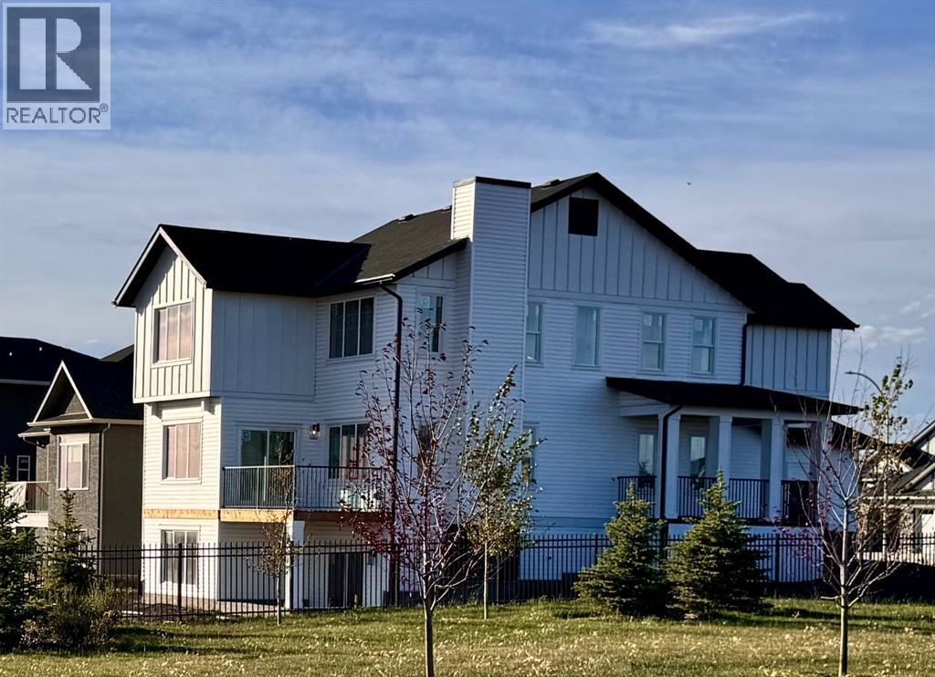37 North Bridges Landing, Langdon, Alberta  T0J 1X3 - Photo 3 - A2261871