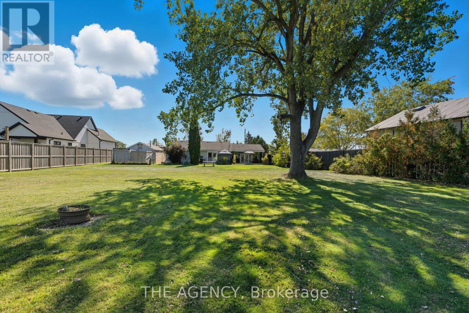 6359 Lyons Creek Road, Niagara Falls, Ontario  L2G 0L9 - Photo 36 - X12444869