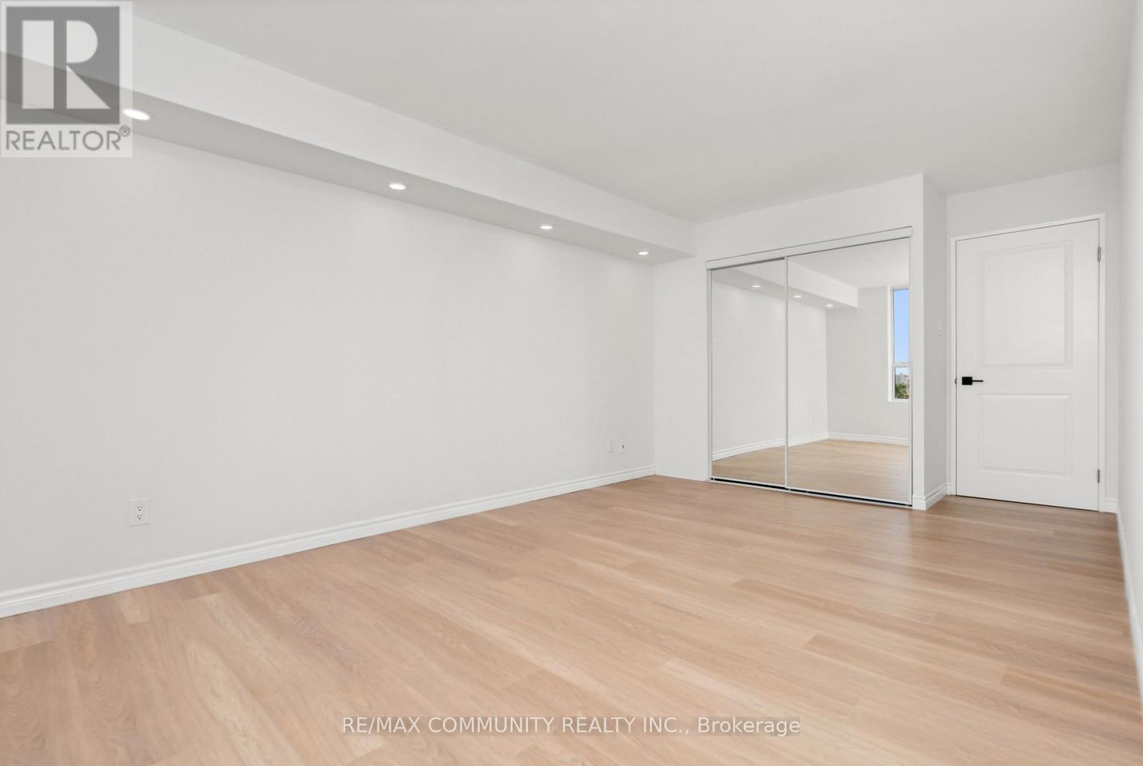 501 - 330 Mccowan Road, Toronto (Eglinton East), Ontario  M1J 3N3 - Photo 17 - E12444859