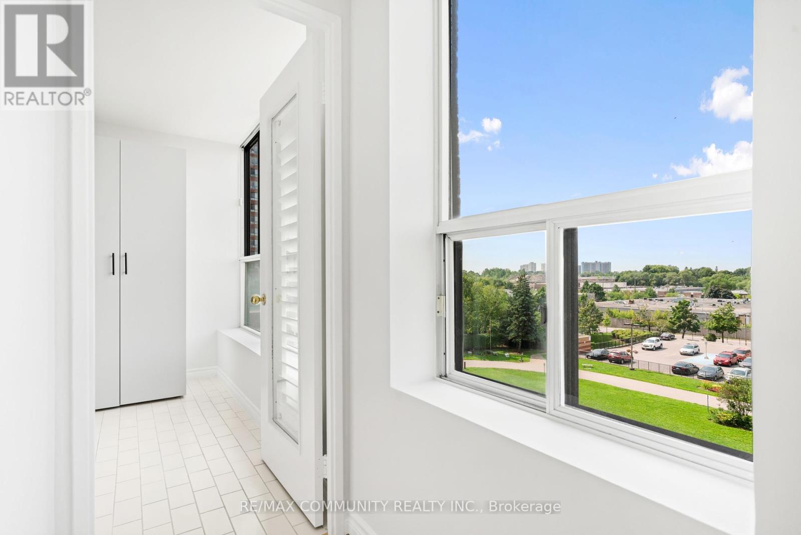 501 - 330 Mccowan Road, Toronto (Eglinton East), Ontario  M1J 3N3 - Photo 24 - E12444859