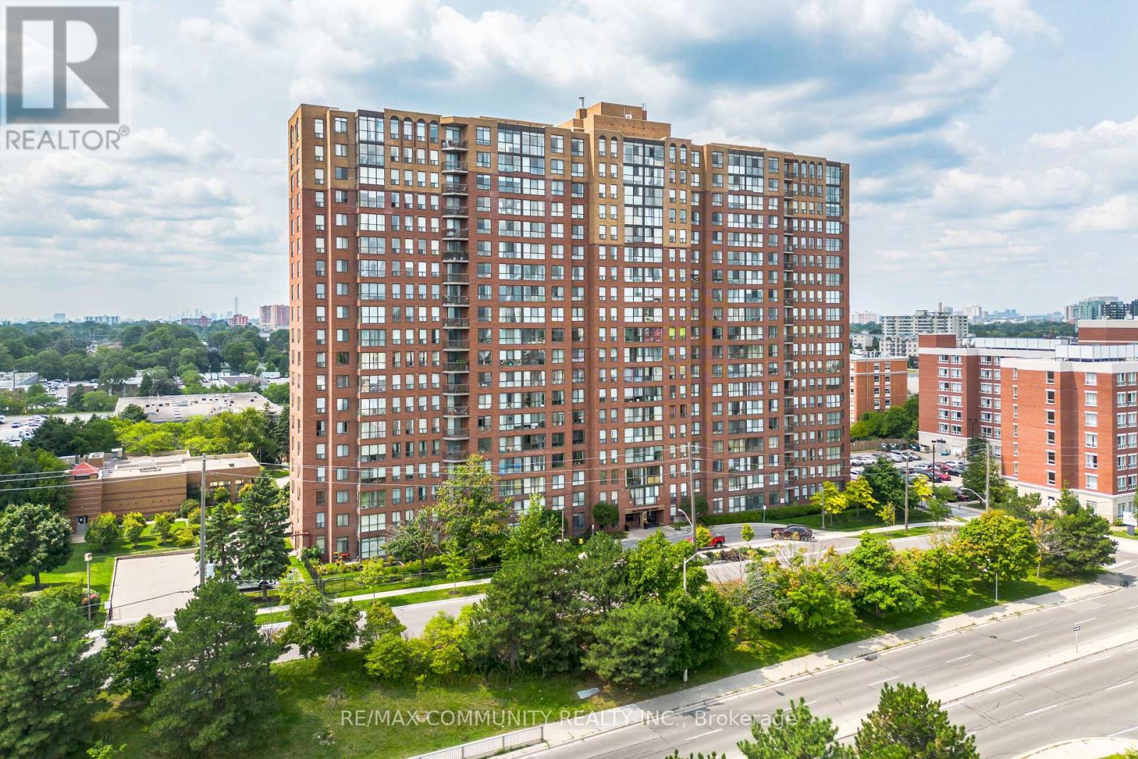 501 - 330 Mccowan Road, Toronto (Eglinton East), Ontario  M1J 3N3 - Photo 33 - E12444859