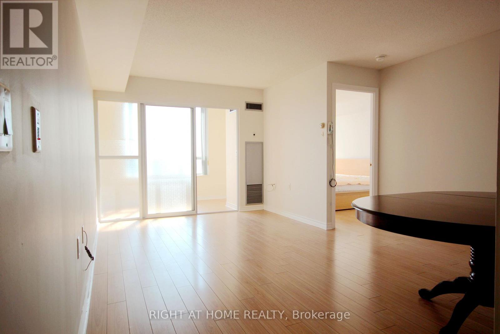 1611 - 2627 Mccowan Road, Toronto, Ontario  M1S 5T1 - Photo 4 - E12444864
