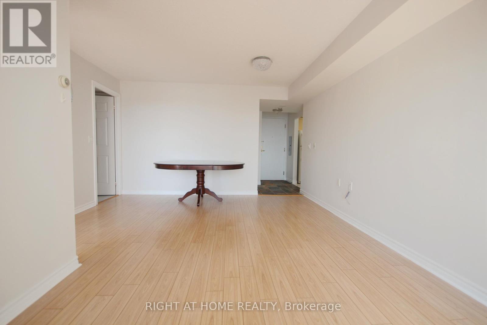 1611 - 2627 Mccowan Road, Toronto, Ontario  M1S 5T1 - Photo 5 - E12444864