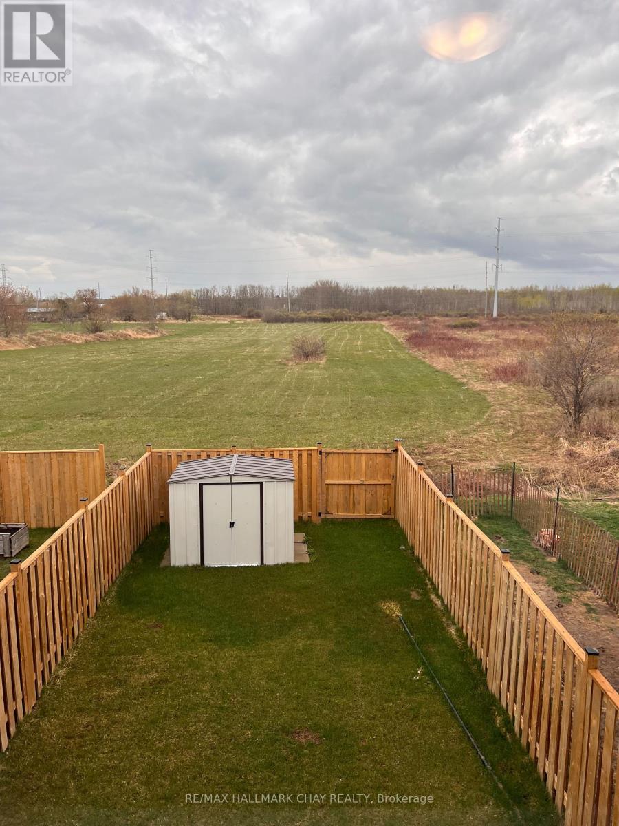 327 Atkinson Street, Clearview, Ontario  L0M 1S0 - Photo 19 - S12444868