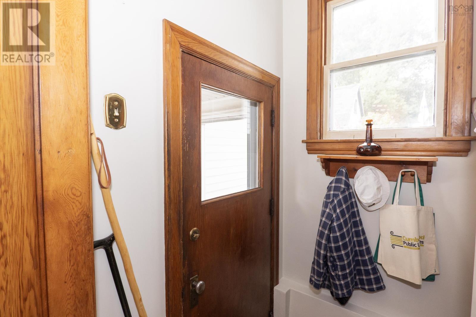 74 Spring Street, Amherst, Nova Scotia  B4H 1S7 - Photo 6 - 202525121