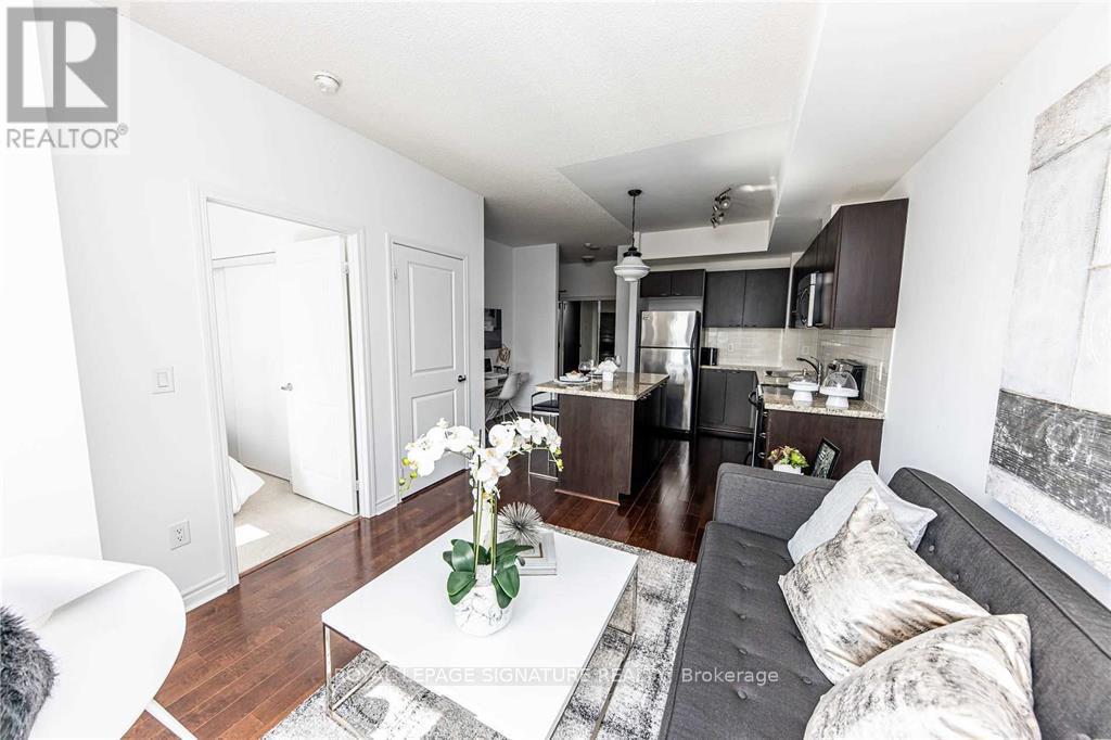 1507 - 385 Prince Of Wales Drive, Mississauga, Ontario  L5B 0C6 - Photo 2 - W12441340
