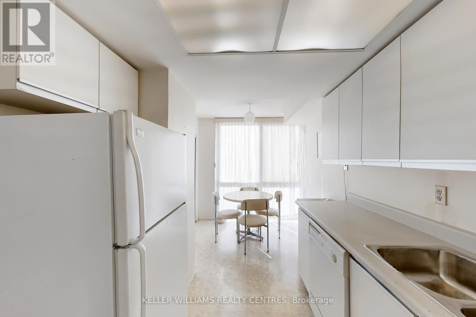 1208 - 10 Markbrook Lane, Toronto, Ontario  M9V 5E3 - Photo 12 - W12444480