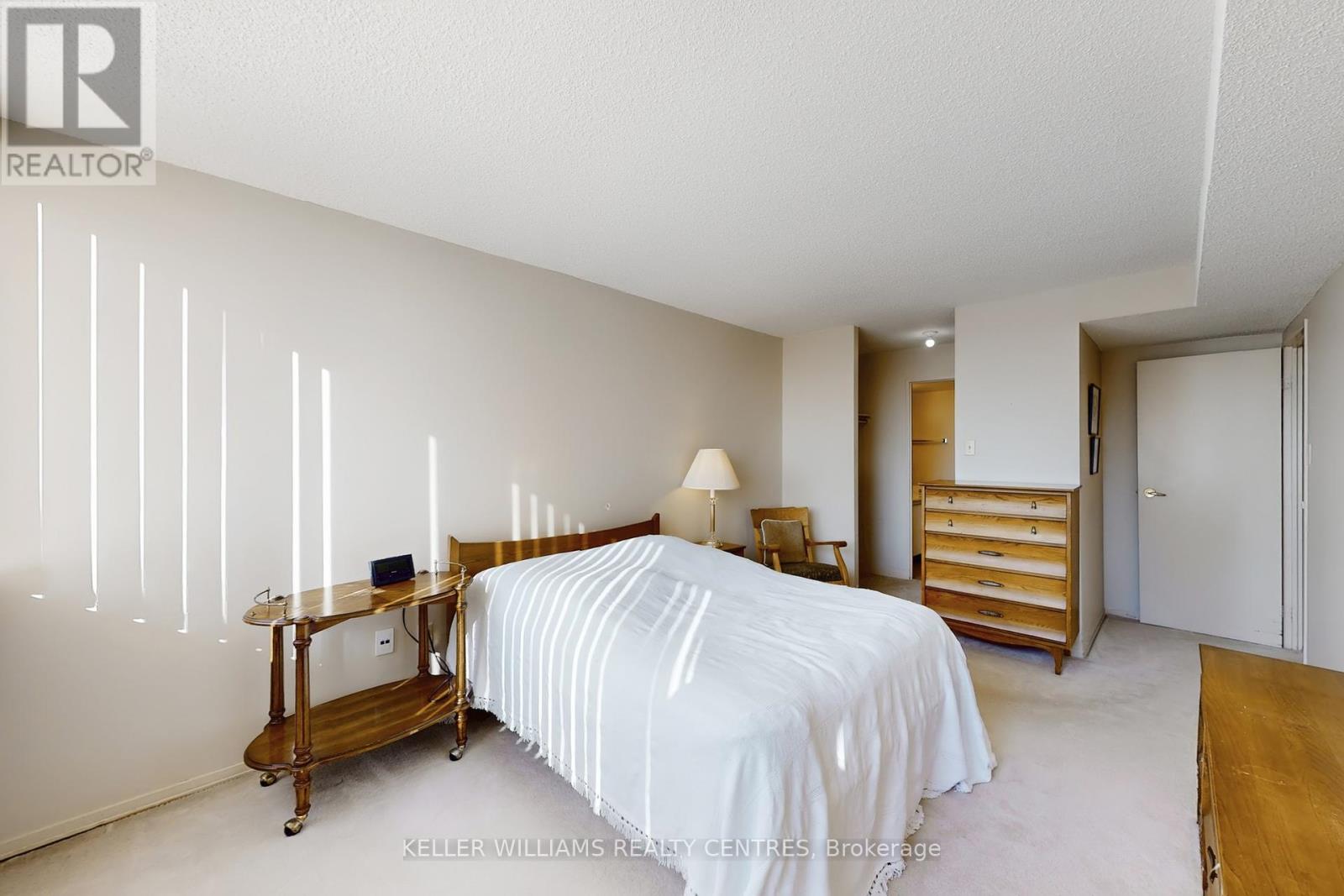 1208 - 10 Markbrook Lane, Toronto, Ontario  M9V 5E3 - Photo 19 - W12444480