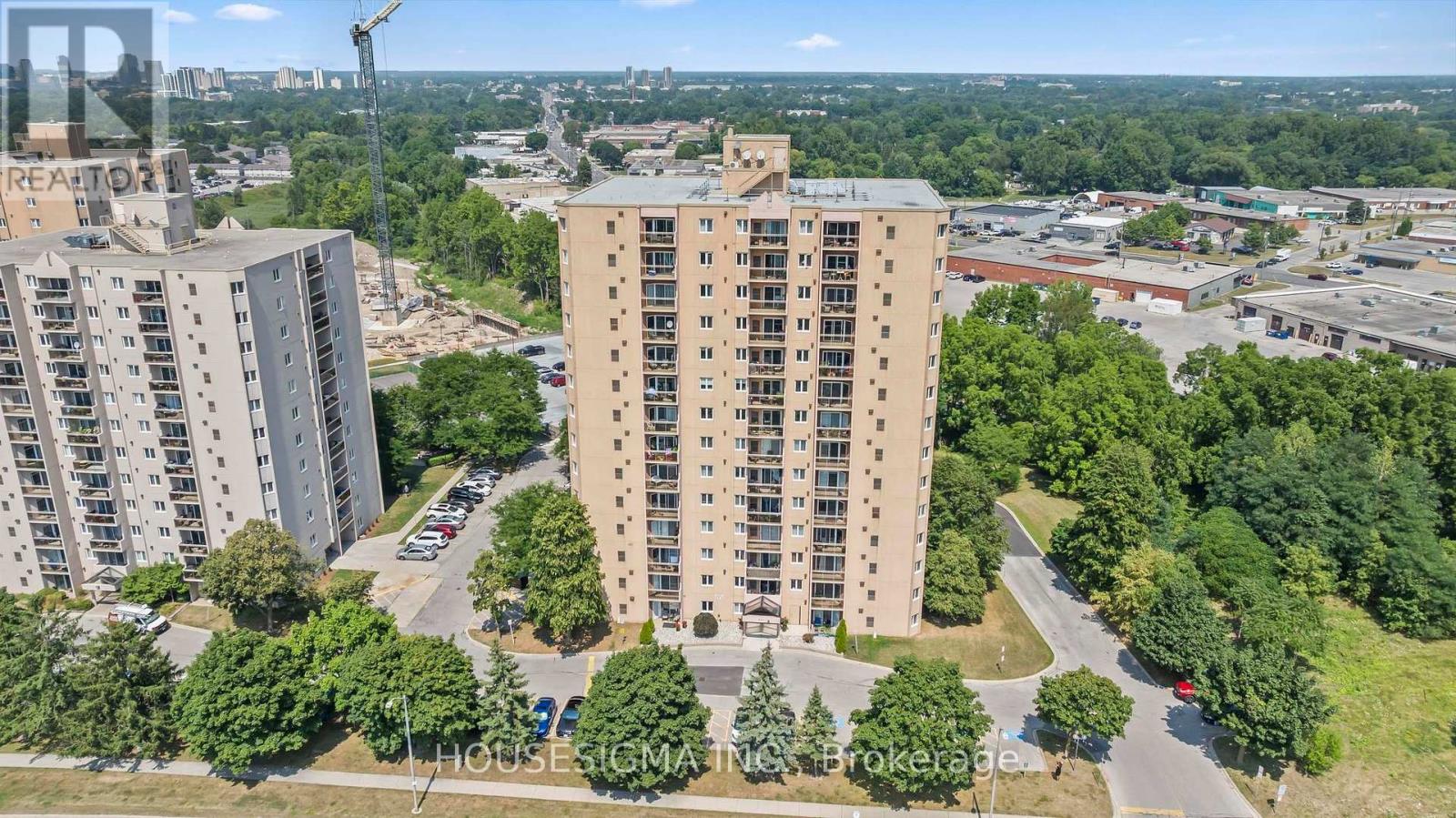 903 - 860 Commissioners Road E, London South (South H), Ontario  N6C 5Y8 - Photo 2 - X12444875