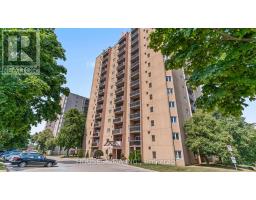903 - 860 COMMISSIONERS ROAD E