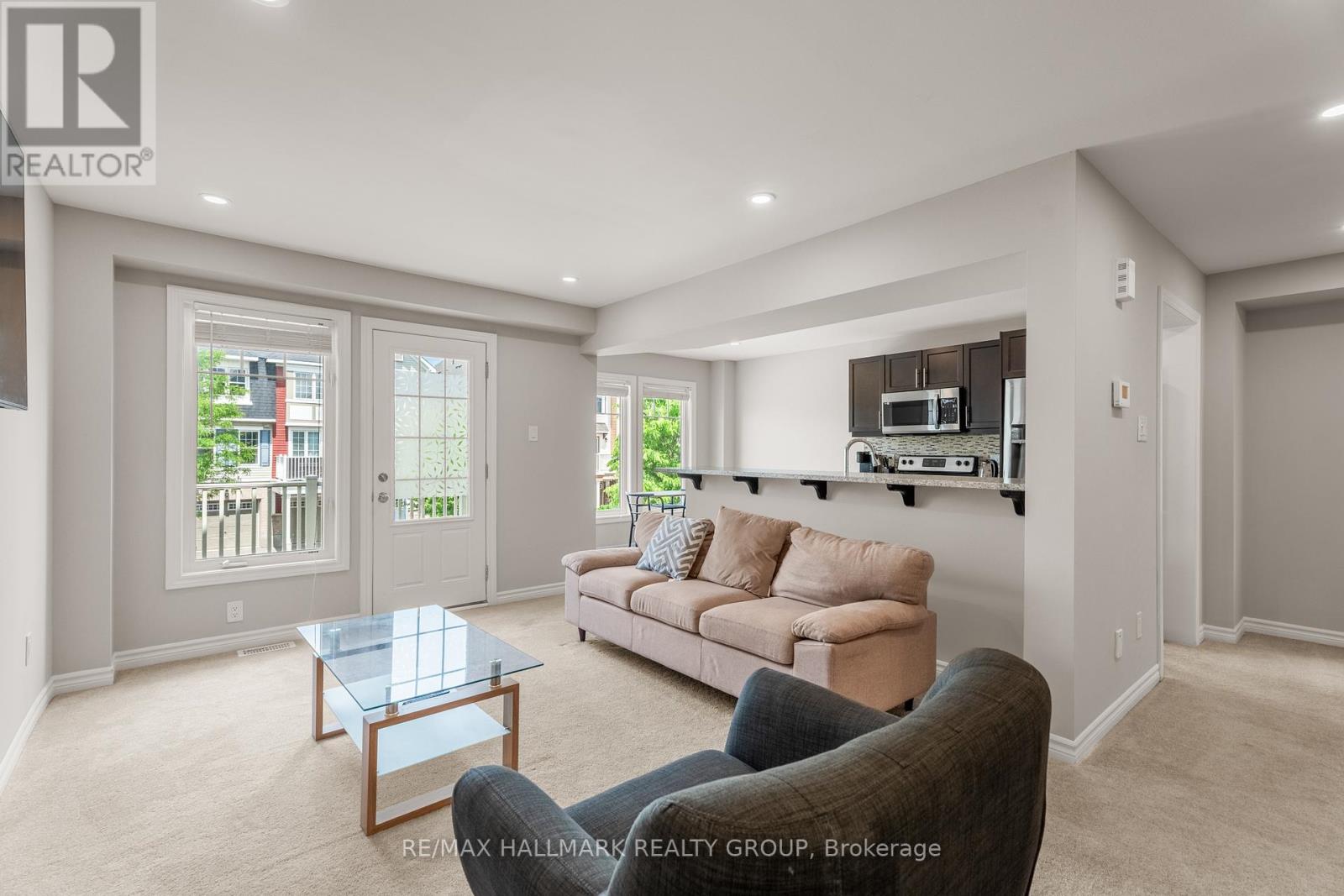 404 Rosingdale Street, Ottawa, Ontario  K2R 1G9 - Photo 13 - X12444872