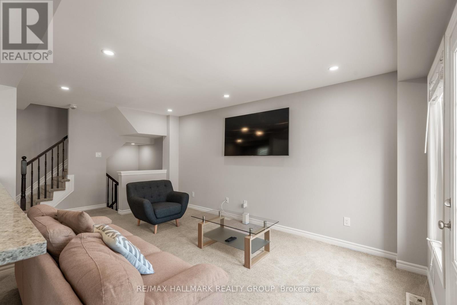 404 Rosingdale Street, Ottawa, Ontario  K2R 1G9 - Photo 17 - X12444872