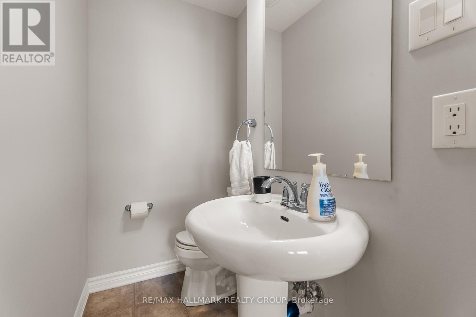 404 Rosingdale Street, Ottawa, Ontario  K2R 1G9 - Photo 27 - X12444872