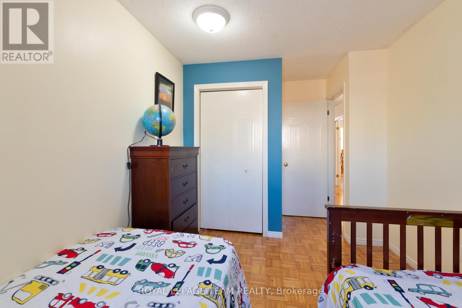 77 Bonaventure Drive, London East, Ontario  N5V 4A7 - Photo 17 - X12444876