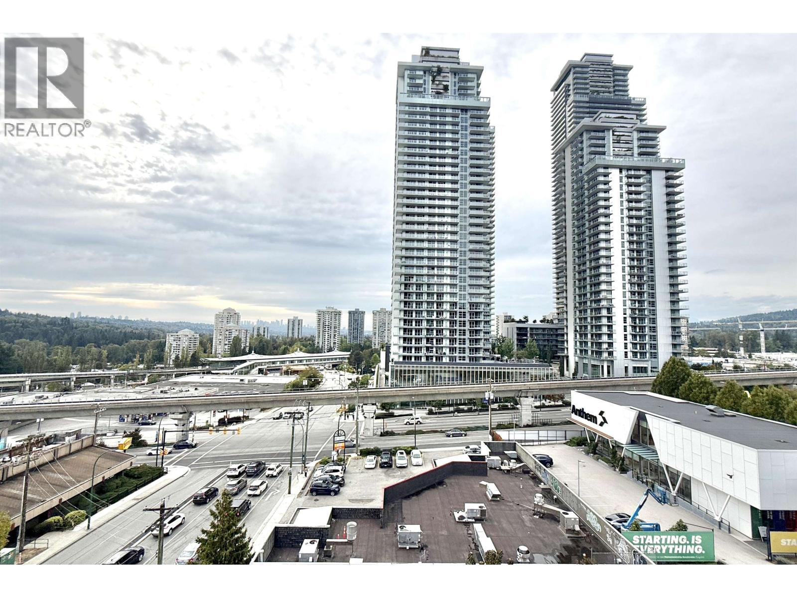 702 518 Whiting Way, Coquitlam, British Columbia  V3J 0H7 - Photo 1 - R3055092