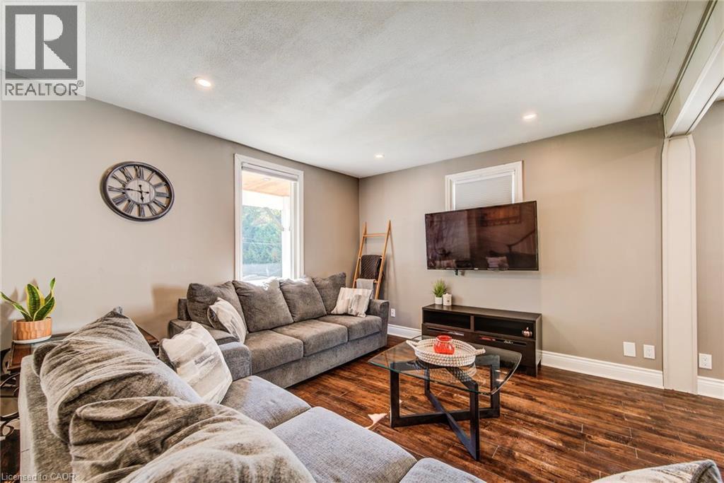 379 Livingstone Avenue N, Listowel, Ontario  N4W 1R1 - Photo 11 - 40774947