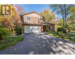 103 Elizabeth Dr  NS B4N 0K2