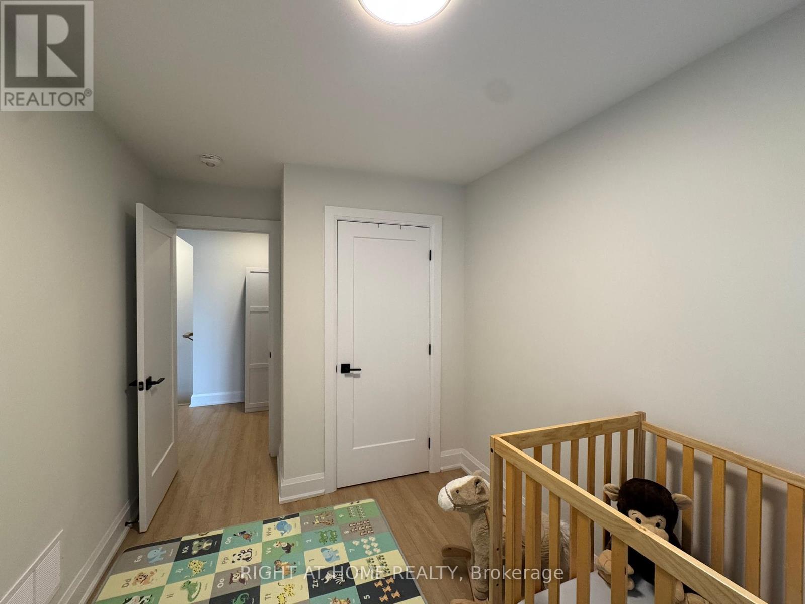 19 - 292 Vine Street, St. Catharines, Ontario  L2M 4T3 - Photo 16 - X12444877