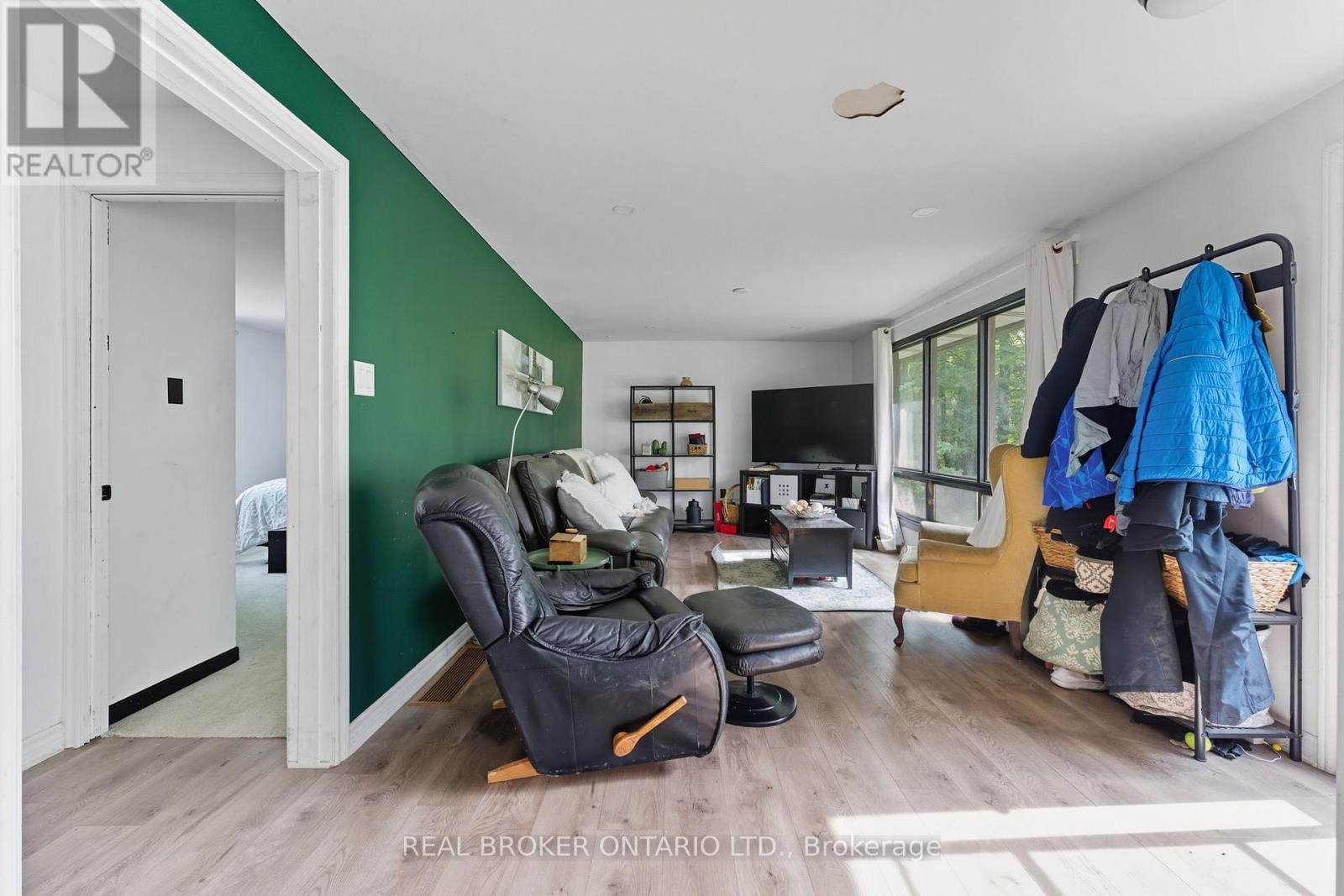 2627 Donnelly Drive, Ottawa, Ontario  K0G 1J0 - Photo 13 - X12444890