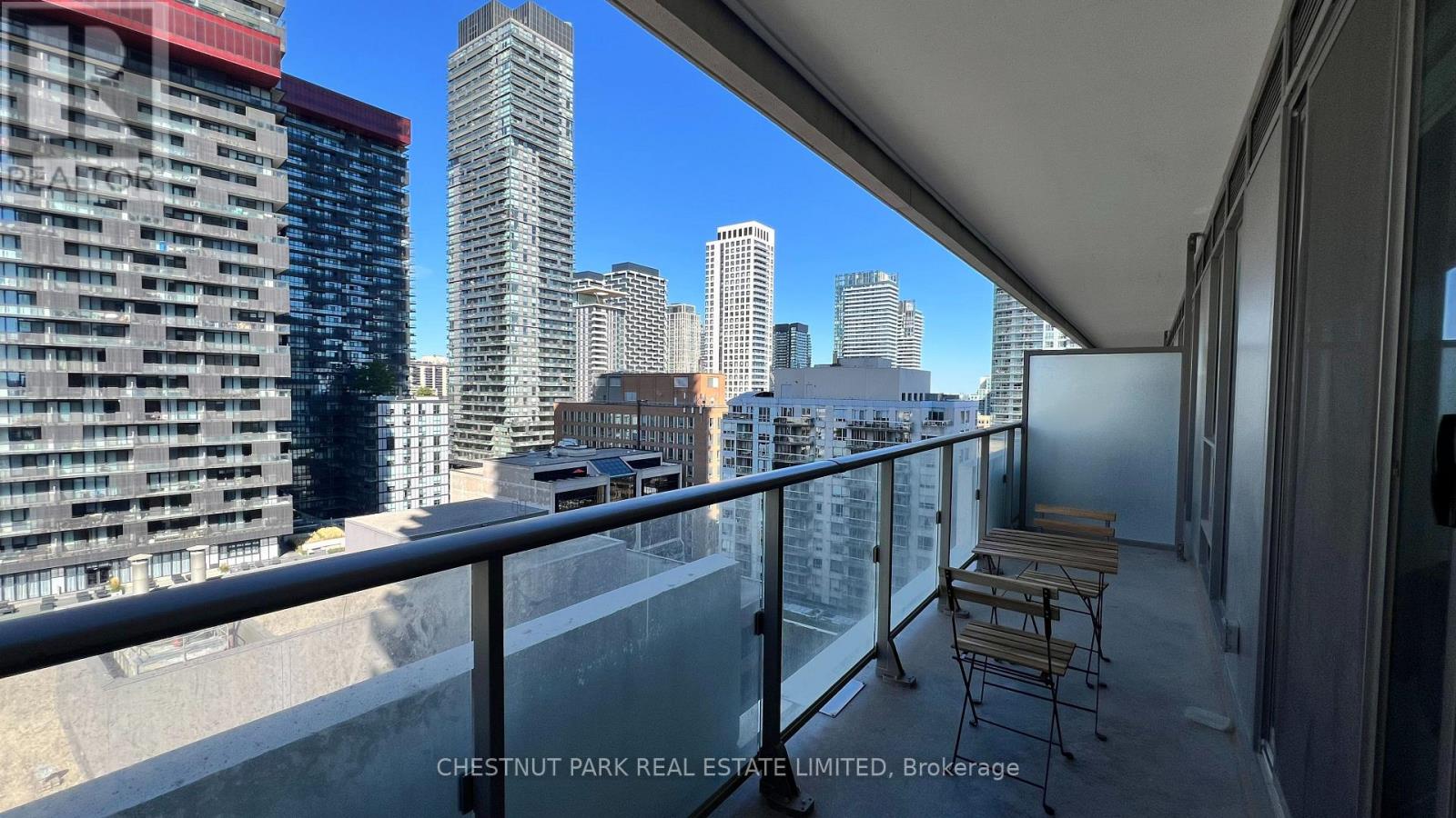 1410 - 2221 Yonge Street, Toronto, Ontario  M4S 2B4 - Photo 6 - C12435186