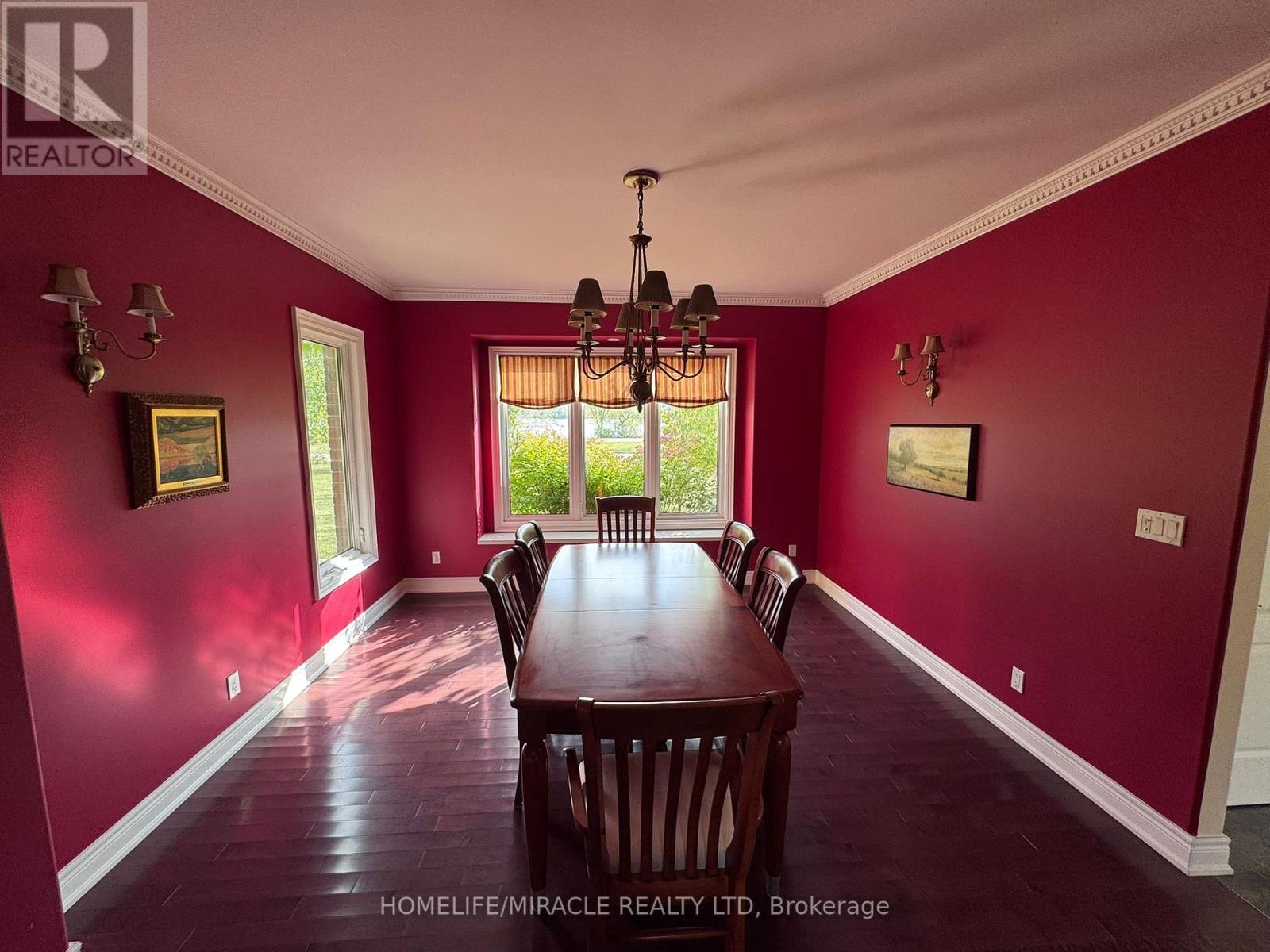 11257 Niagara Parkway, Niagara Falls, Ontario  L2E 6S6 - Photo 15 - X12443840