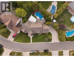 16 MEADOW LANE