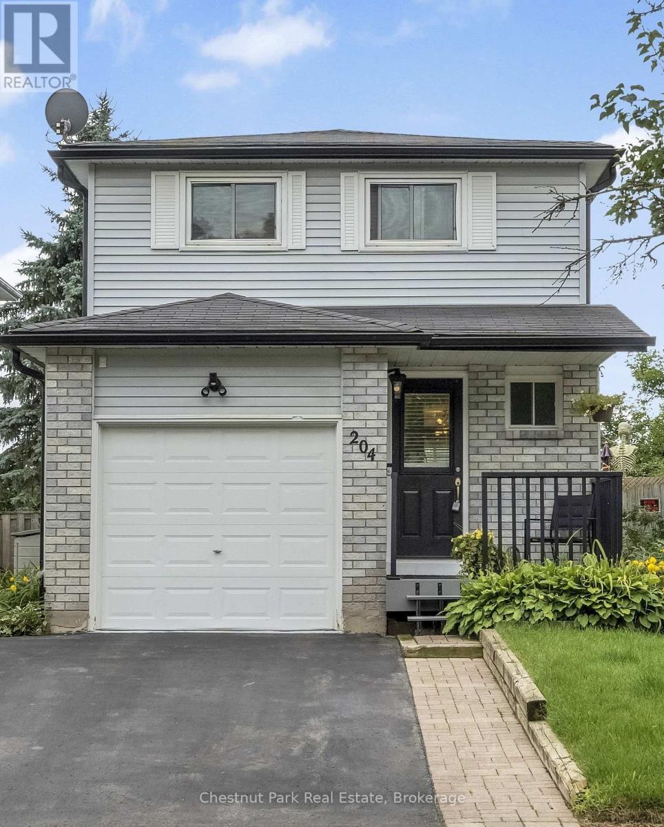 204 HICKLING TRAIL, Barrie, Ontario