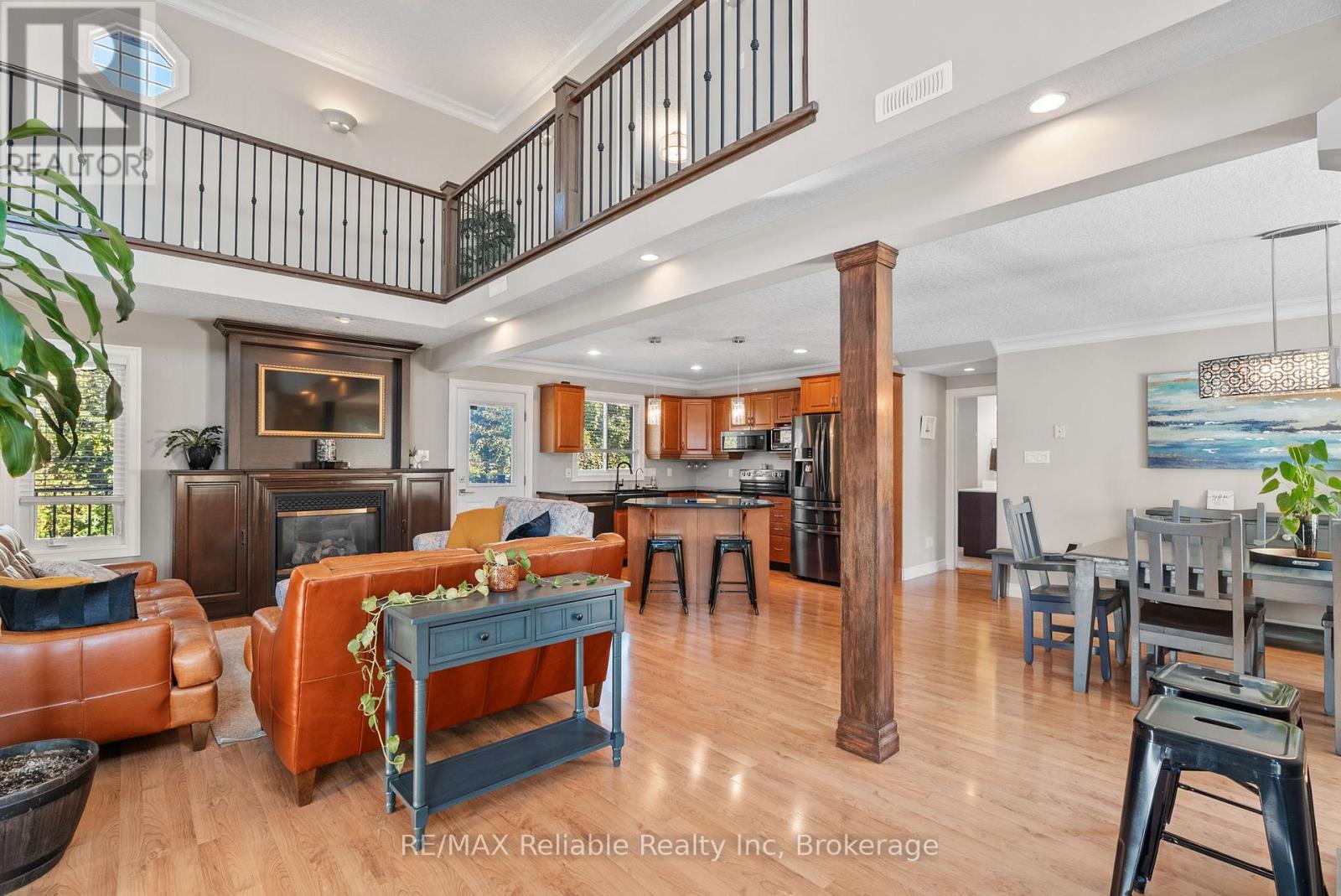 17 Harbour Court, Bluewater, Ontario  N0M 1G0 - Photo 14 - X12439193