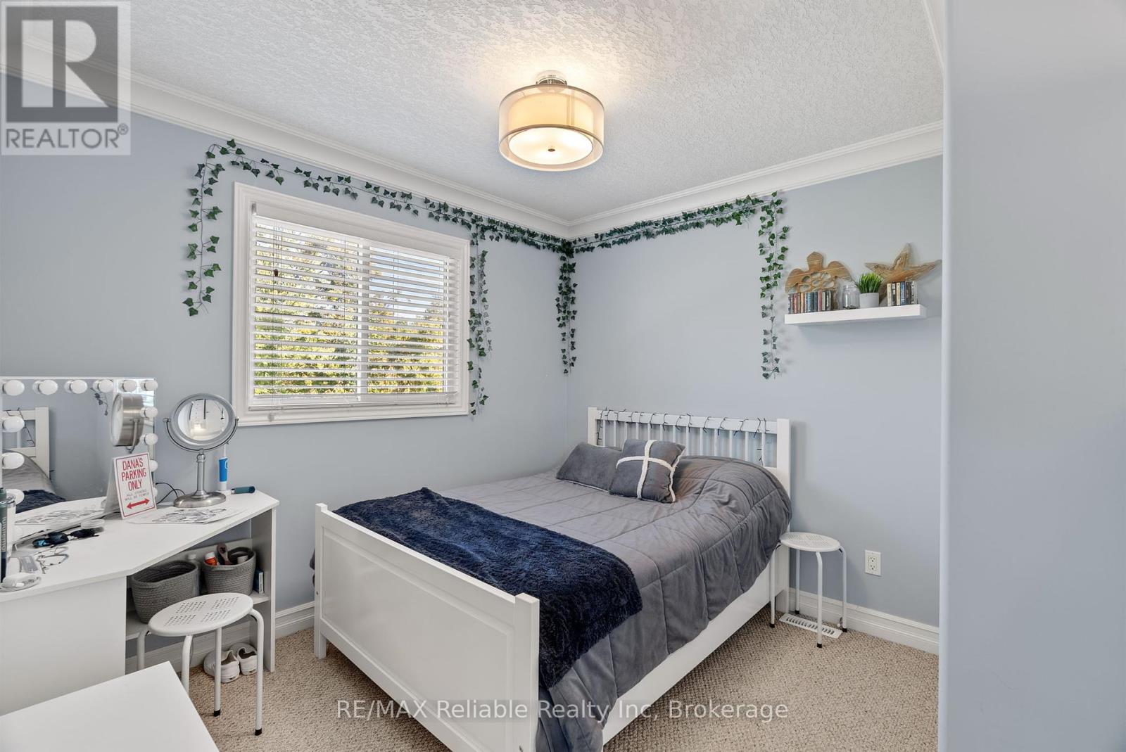 17 Harbour Court, Bluewater, Ontario  N0M 1G0 - Photo 27 - X12439193