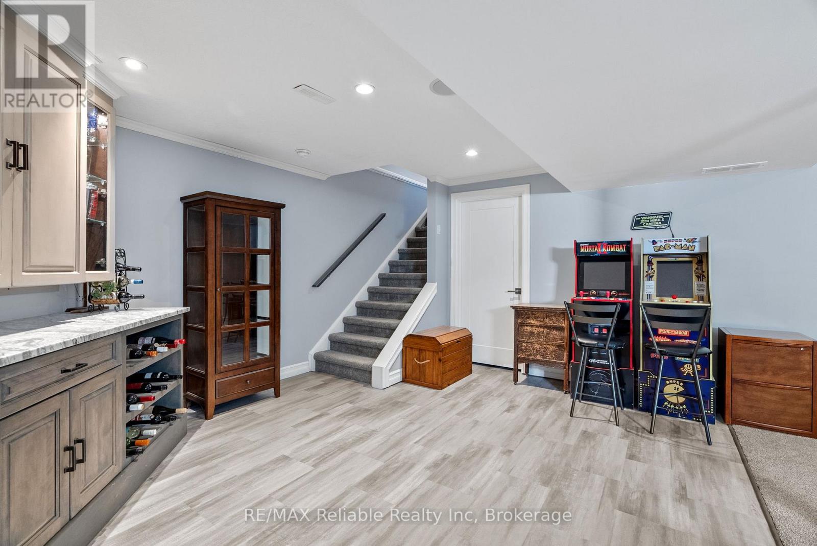17 Harbour Court, Bluewater, Ontario  N0M 1G0 - Photo 31 - X12439193