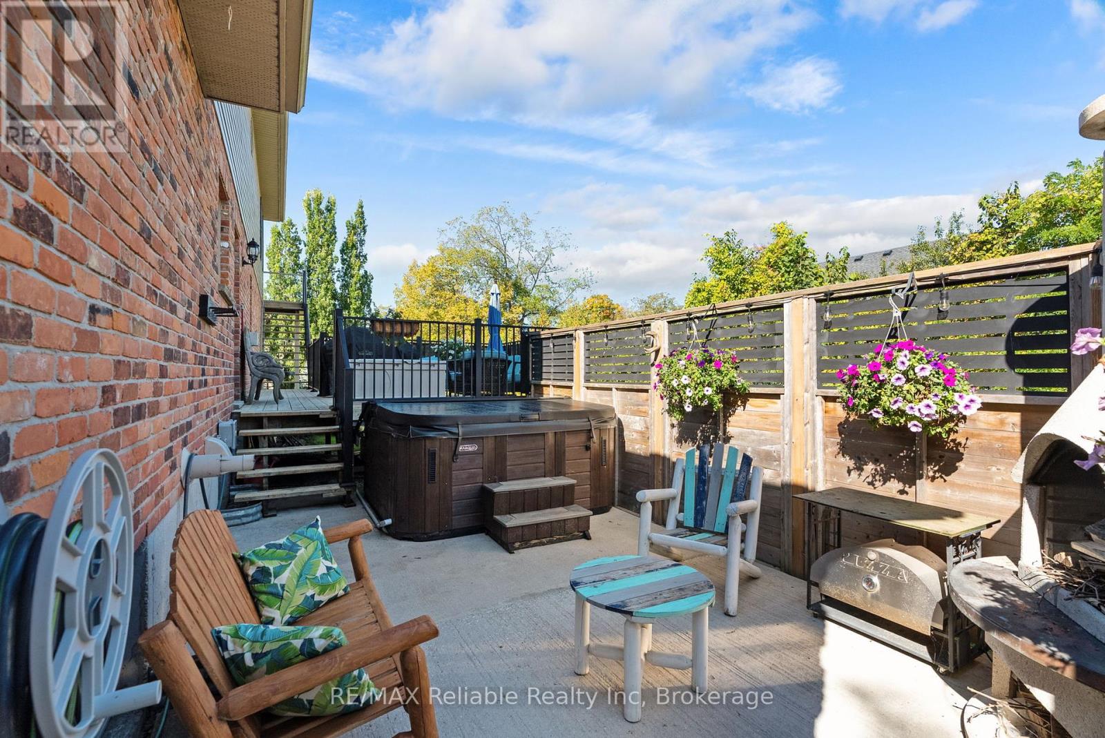 17 Harbour Court, Bluewater, Ontario  N0M 1G0 - Photo 40 - X12439193