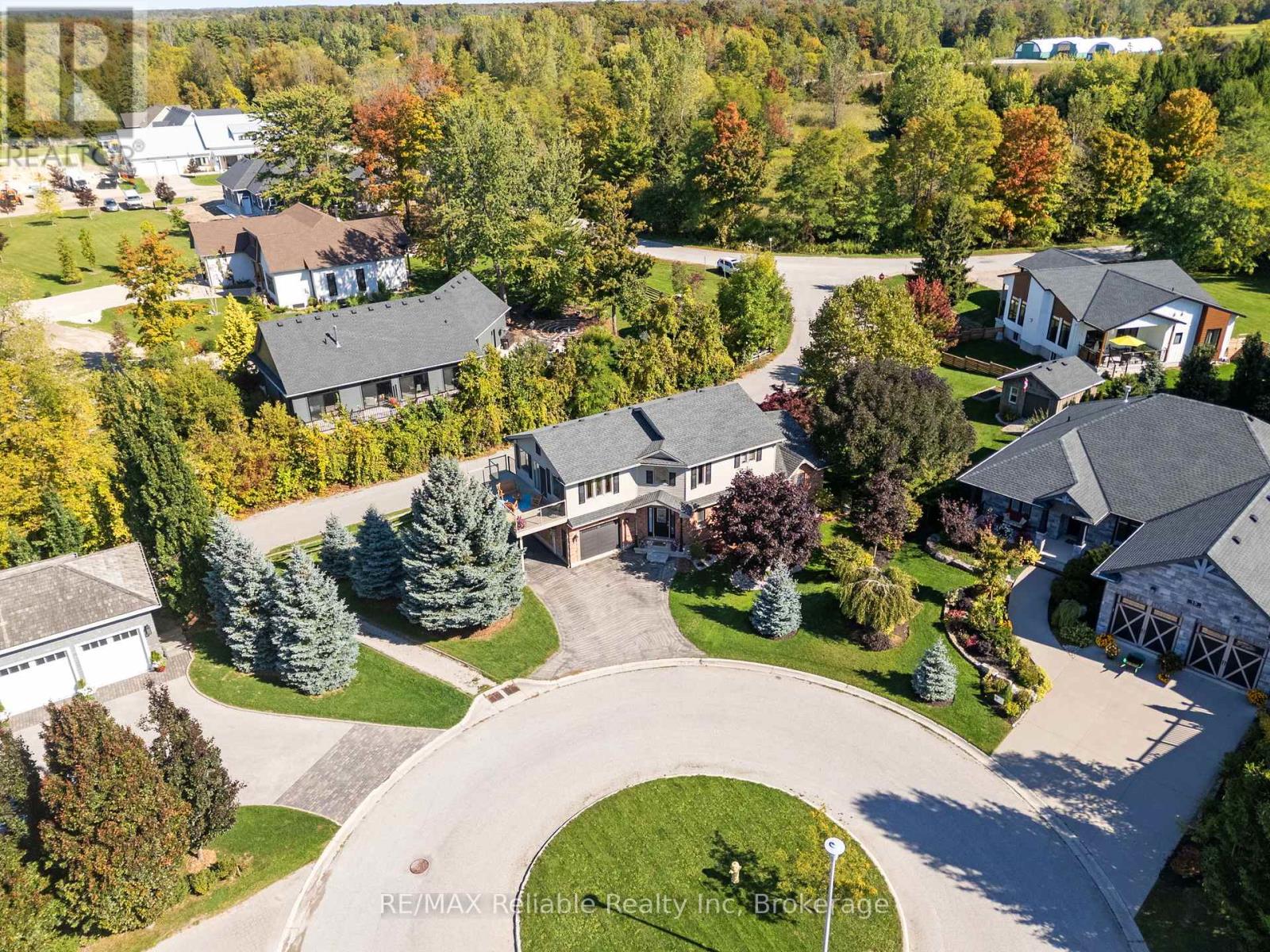 17 Harbour Court, Bluewater, Ontario  N0M 1G0 - Photo 6 - X12439193