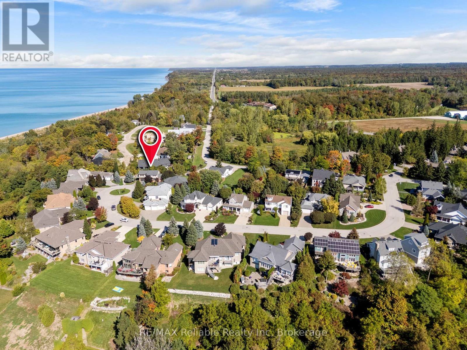 17 Harbour Court, Bluewater, Ontario  N0M 1G0 - Photo 8 - X12439193