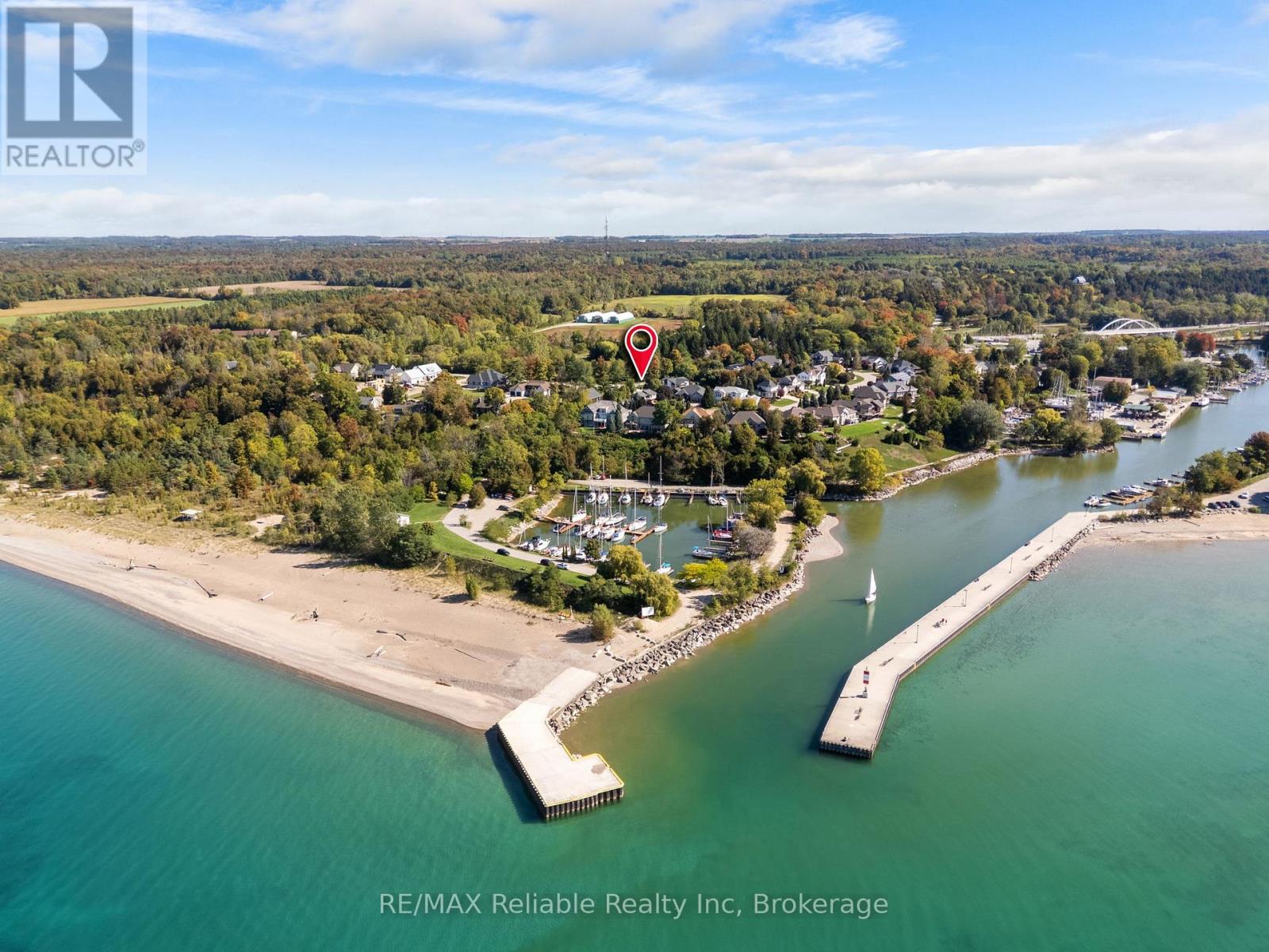 17 Harbour Court, Bluewater, Ontario  N0M 1G0 - Photo 7 - X12439193